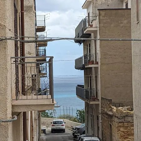 Ana's Flat * Castellammare del Golfo